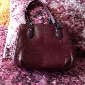 Vera Wang Simply Vera purse